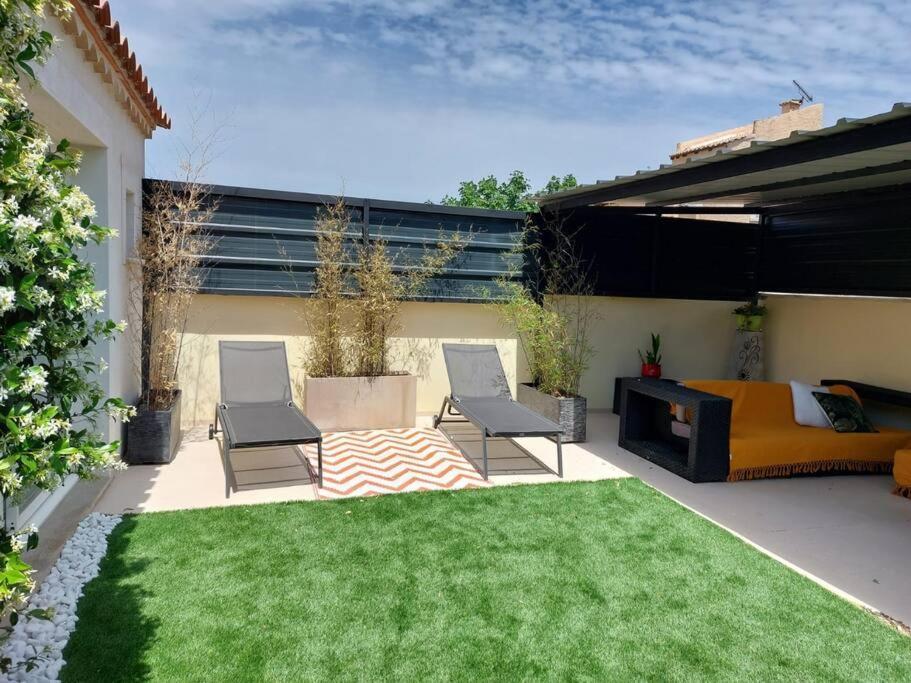 Maison Entiere Redessan מראה חיצוני תמונה